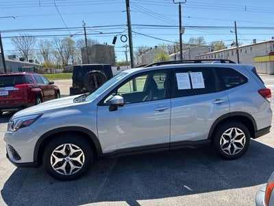2023 Subaru Forester Premium