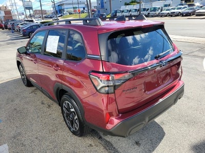 2025 Subaru Forester Premium