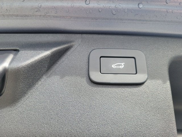 2023 Land Rover Discovery Sport SE