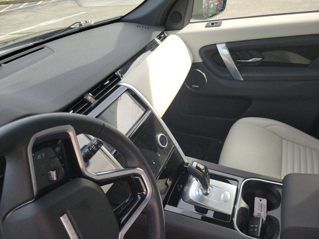 2023 Land Rover Discovery Sport SE