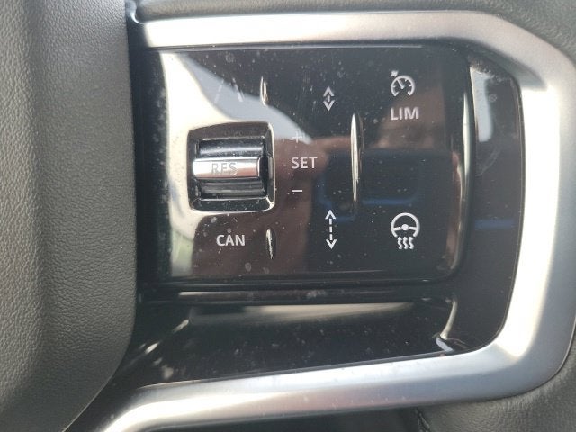 2023 Land Rover Discovery Sport SE