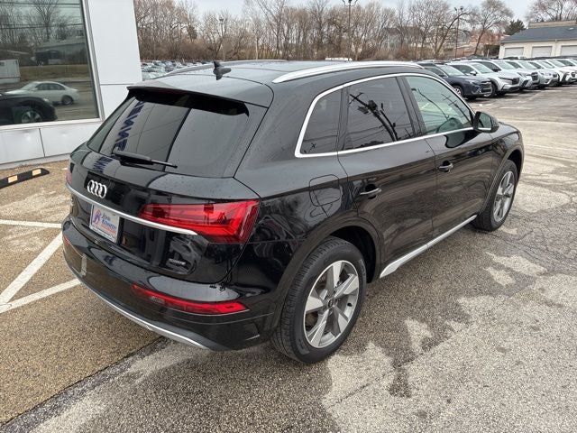 2023 Audi Q5 40 Premium quattro