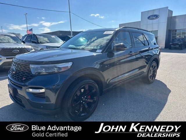 2022 Ford Explorer ST 4WD's photo