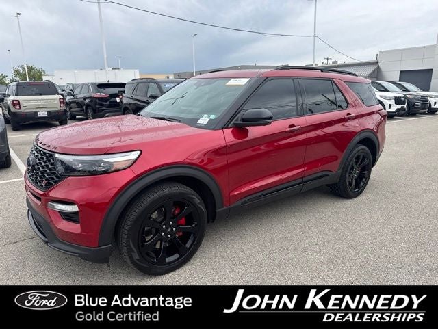2023 Ford Explorer ST 4WD's photo