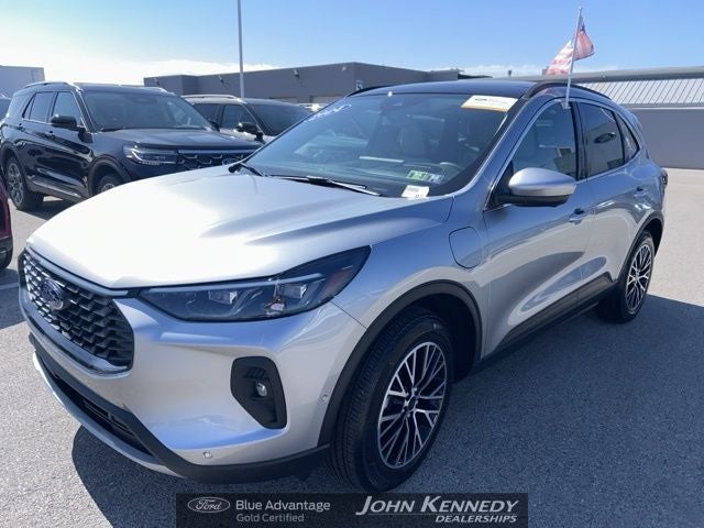 2024 Ford Escape Plug-In Hybrid Base
