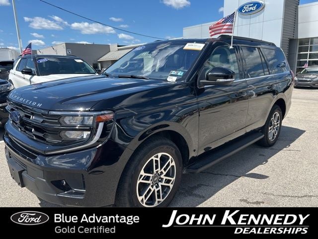 2025 Ford Expedition Active 4x4's photo