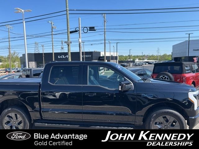 2025 Ford F-150 Lightning Lariat