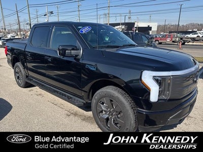 2025 Ford F-150 Lightning Lariat