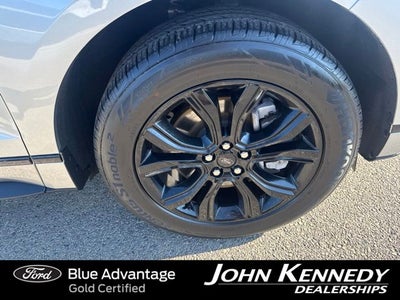2022 Ford Edge SE