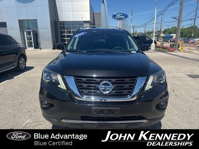 2017 Nissan Pathfinder SL