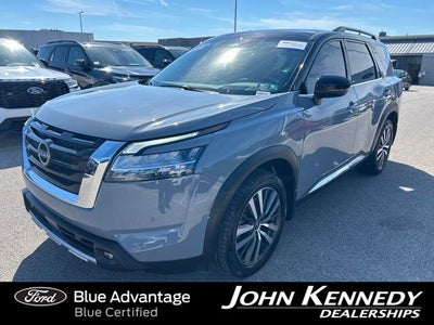 2022 Nissan Pathfinder Platinum
