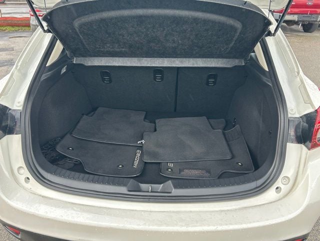 2016 Mazda Mazda3 i Touring