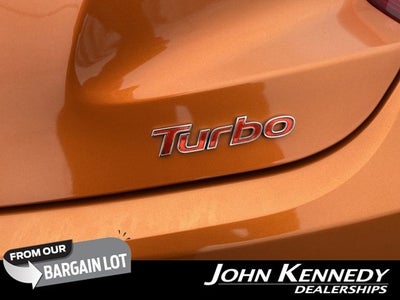 2013 Hyundai Veloster Turbo w/Black