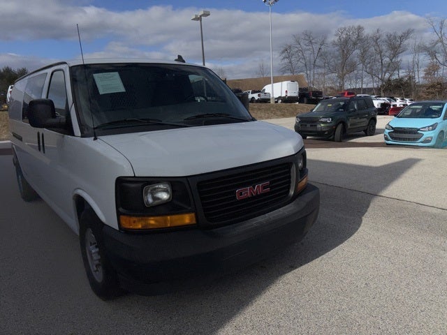 2017 GMC Savana 2500 Work Van