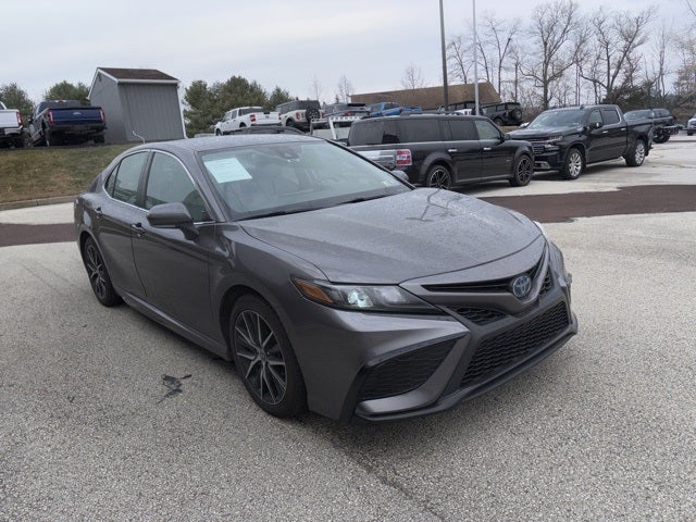 2023 Toyota Camry Hybrid SE