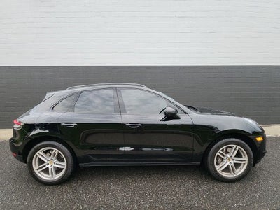 2021 Porsche Macan Base